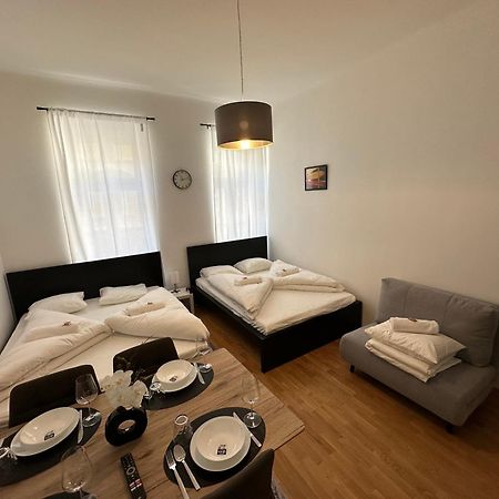 Cozy-5-Person Apartment In Vienna 5 Exterior foto