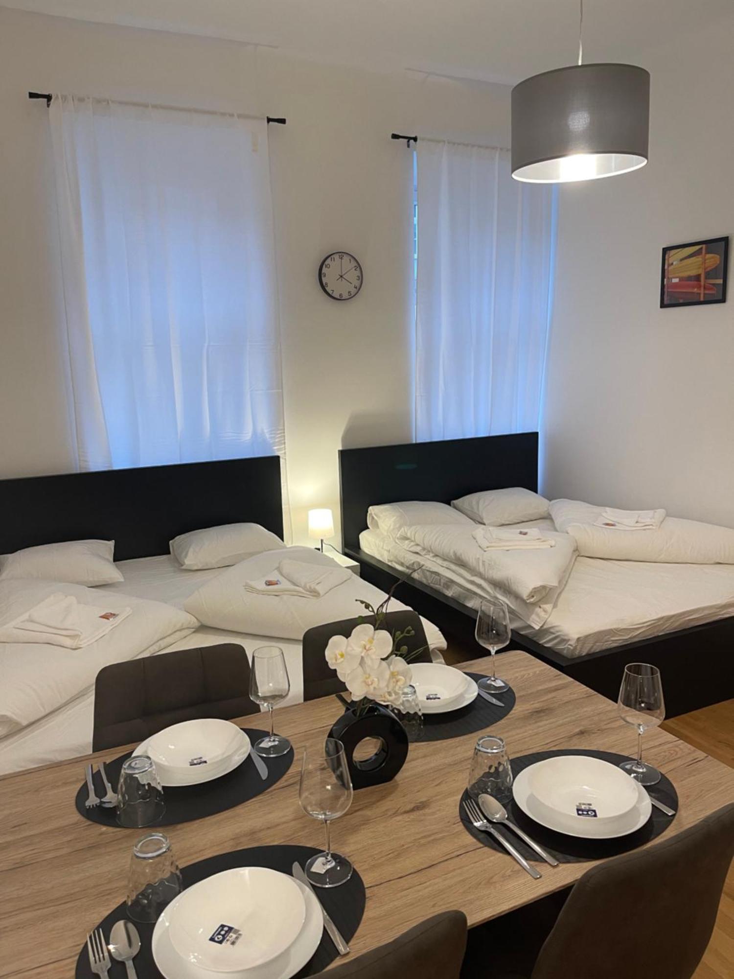 Cozy-5-Person Apartment In Vienna 5 Exterior foto